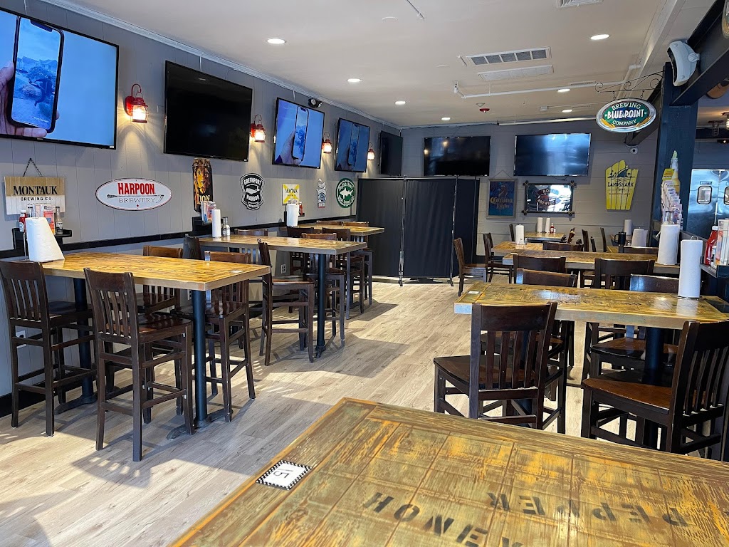 The Edge At Lulus | restaurant | 388 Medford Ave, Patchogue, NY 11772, USA | 6313079195 OR +1 631-307-9195