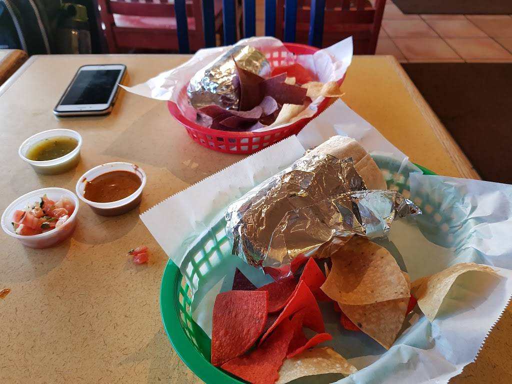 Panchos | restaurant | 3440 Geary Blvd, San Francisco, CA 94118, USA | 4153878226 OR +1 415-387-8226