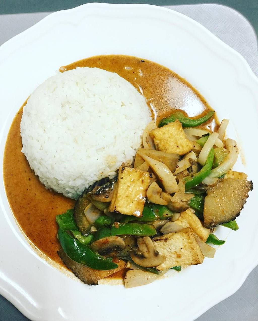 Lil Thai Express - Thai food | restaurant | 499 W 14 Mile Rd, Clawson, MI 48017, USA | 2484396000 OR +1 248-439-6000