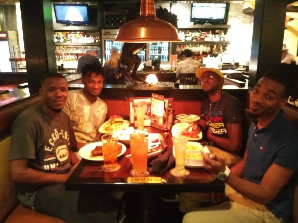 LongHorn Steakhouse | meal takeaway | 1175 Murfreesboro Pike, Nashville, TN 37217, USA | 6153610457 OR +1 615-361-0457