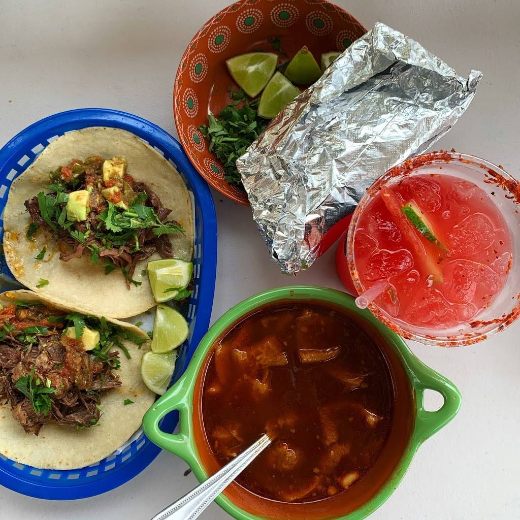 Un Mundo De Sabor | restaurant | 1900 W William Cannon Dr, Austin, TX 78745, USA | 5122898616 OR +1 512-289-8616