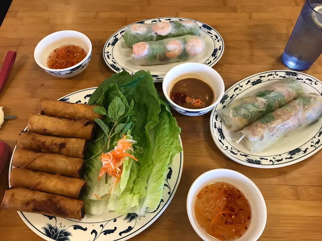 Pho Ca Dao Restaurant | restaurant | 8373 Mira Mesa Blvd, San Diego, CA 92126, USA | 8585640917 OR +1 858-564-0917