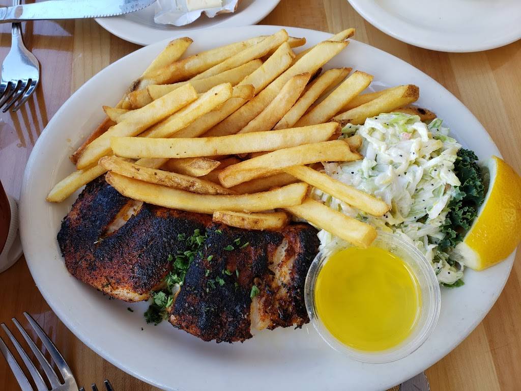 Brophy Bros. | restaurant | 119 Harbor Way, Santa Barbara, CA 93109, USA | 8059664418 OR +1 805-966-4418