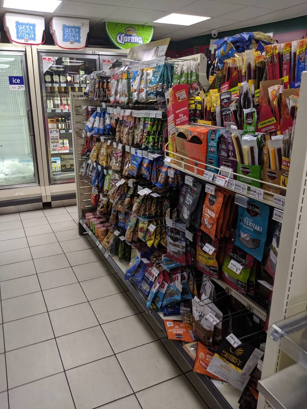 7-Eleven | bakery | 194 W Napa St, Sonoma, CA 95476, USA | 7079964711 OR +1 707-996-4711