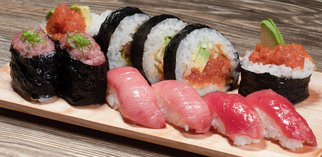 Ah-Ko Sushi | restaurant | 45 W Golf Rd, Arlington Heights, IL 60005, USA | 2244046985 OR +1 224-404-6985