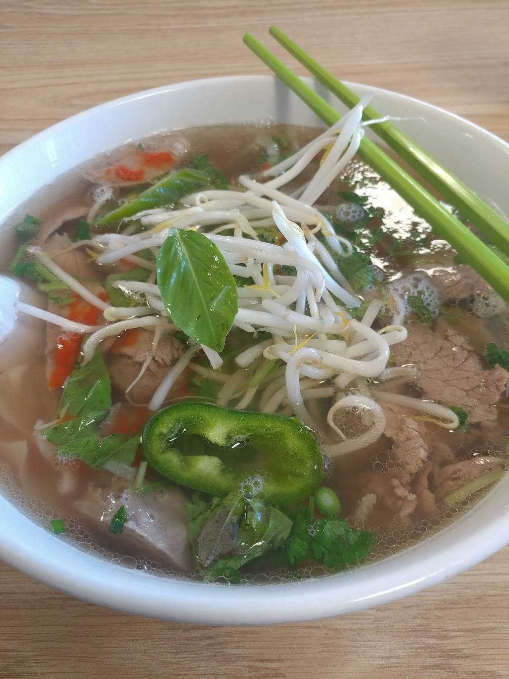 Phở Bình Minh Restaurant | restaurant | 1139 East March Lane # D # D, Stockton, CA 95210, USA | 2094771530 OR +1 209-477-1530