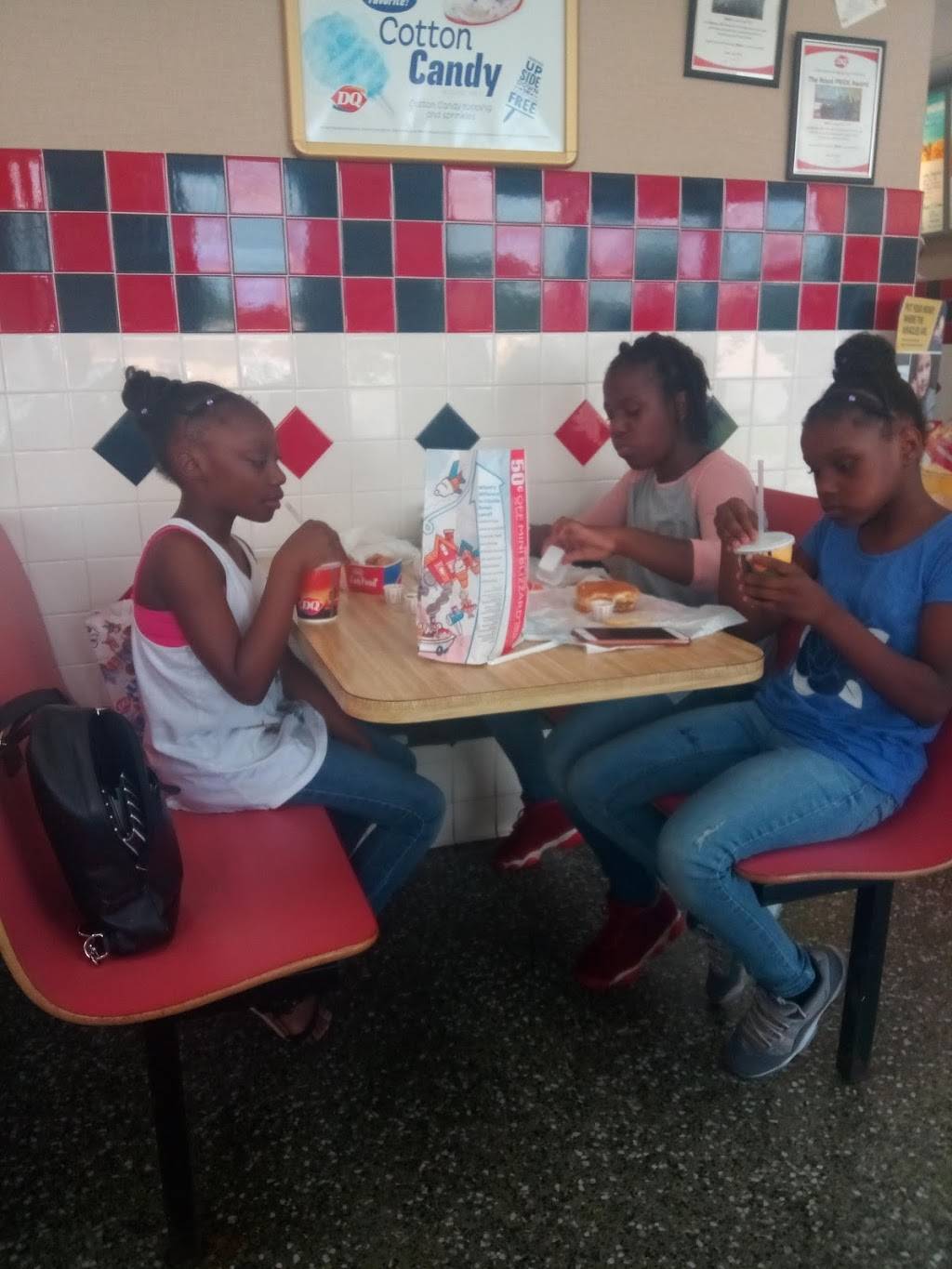 Dairy Queen | restaurant | 3855 Pio Nono Ave, Macon, GA 31206, USA | 4787884727 OR +1 478-788-4727