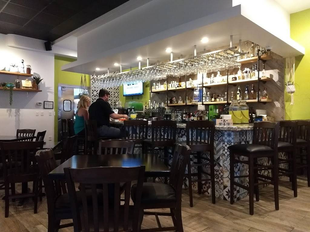 La Fiesta Ormond Beach | restaurant | 348 N Nova Rd, Ormond Beach, FL 32174, USA | 3862564829 OR +1 386-256-4829