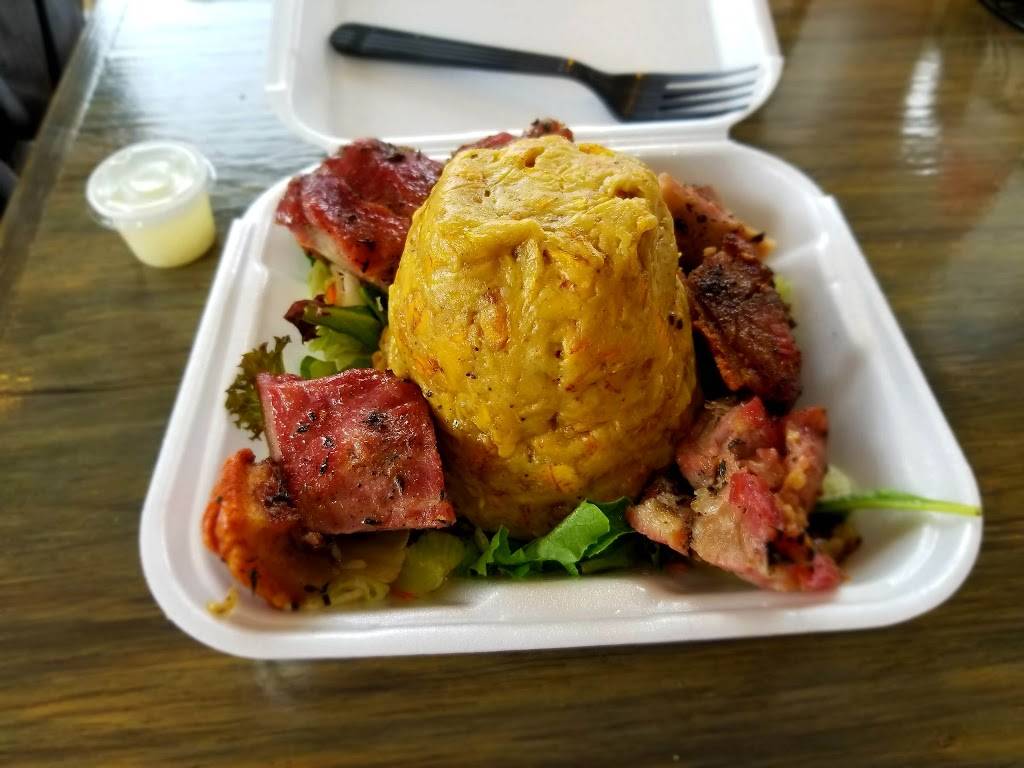 Matts Latin BBQ | restaurant | 6607 S Semoran Blvd #101, Orlando, FL 32822, USA | 4074125400 OR +1 407-412-5400