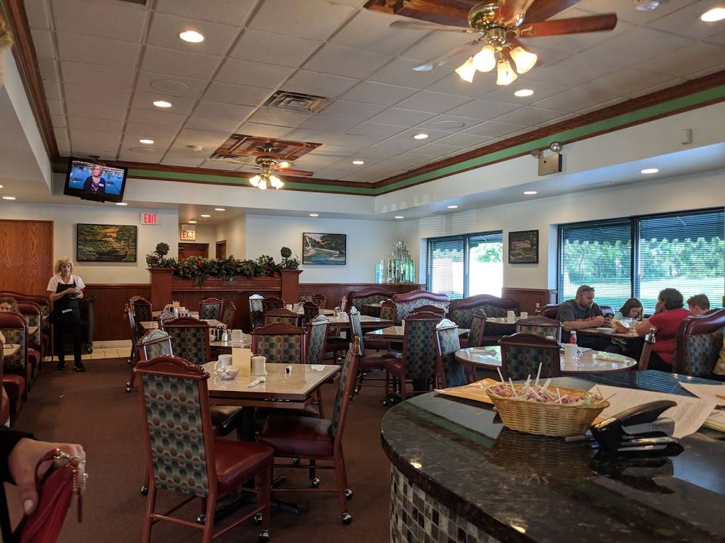 Triangle Restaurant | restaurant | 34265 IL-83, Grayslake, IL 60030, USA | 8472232909 OR +1 847-223-2909