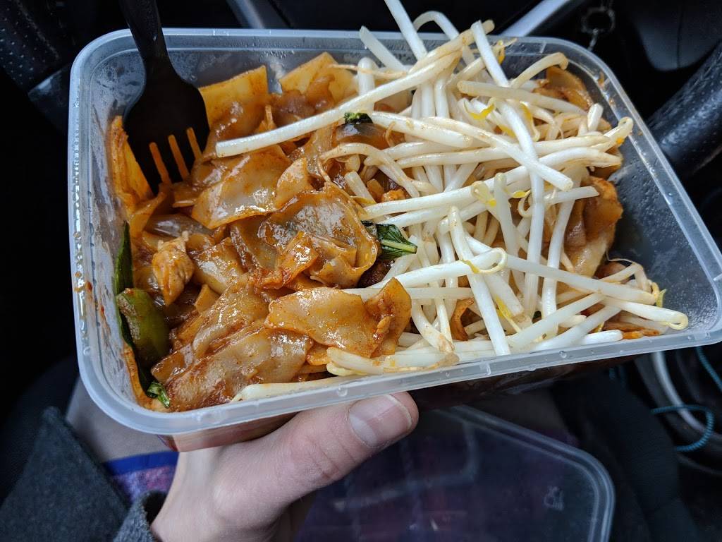 Thai Yummy | restaurant | 1010 SW Gibbs St, Portland, OR 97239, USA | 5036087668 OR +1 503-608-7668