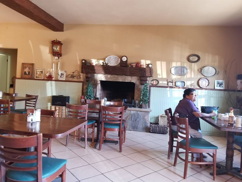 Restaurant Magdalenos | restaurant | Carr. libre a Ensenada a, Av. Primo Tapia Km. 47, Ejido, 22714 Primo Tapia, B.C., Mexico | 016616141911 OR +52 661 614 1911