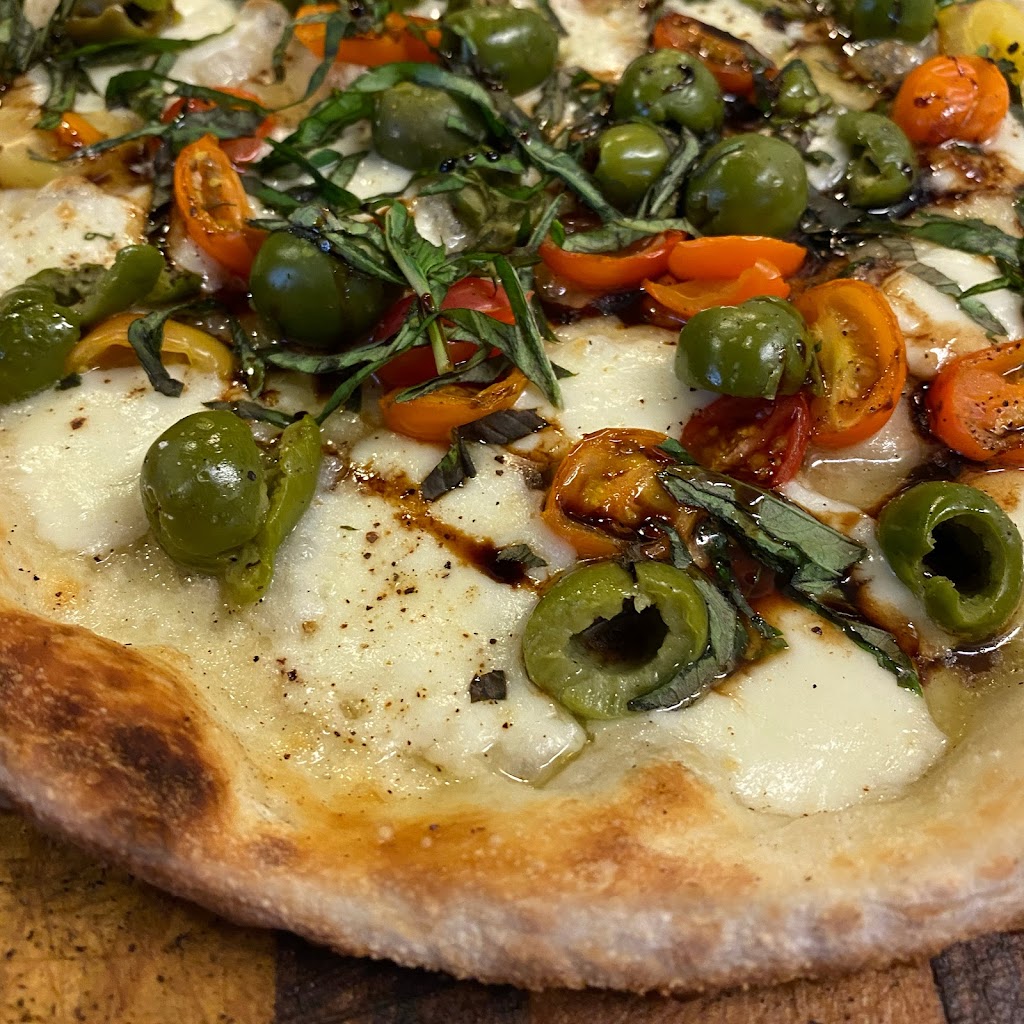 Fratelli Pies | restaurant | 1227 NW Galveston Ave Suite B, Bend, OR 97701, USA | 5412414272 OR +1 541-241-4272