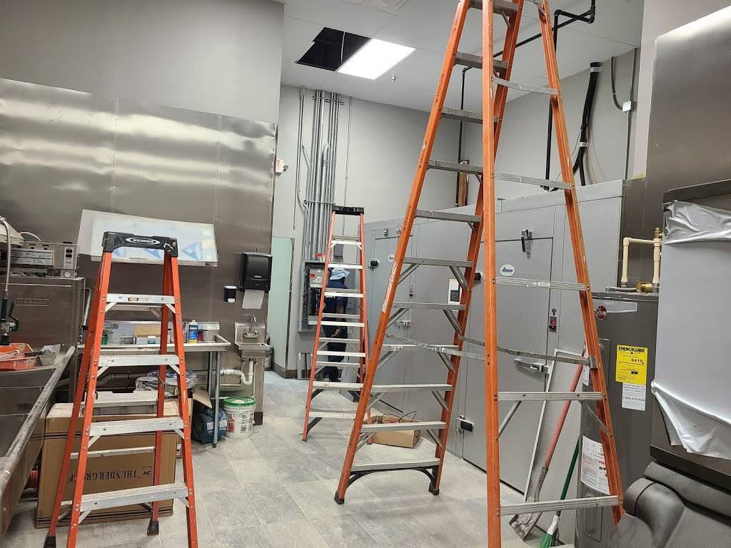 Kims Wings and More | restaurant | 5510 W Colonial Dr Ste 106, Orlando, FL 32808, USA | 4074402733 OR +1 407-440-2733