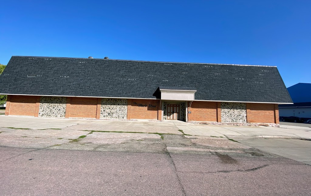 Black Steer Restaurant | restaurant | 300 E 3rd St, Yankton, SD 57078, USA | 6056655771 OR +1 605-665-5771
