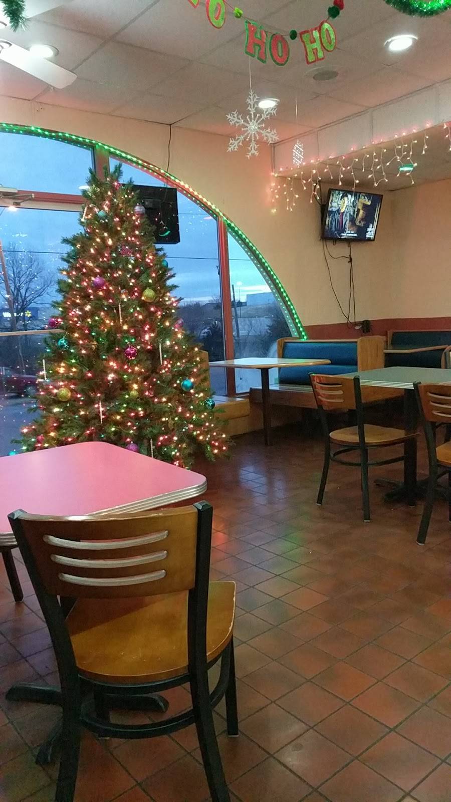 Taco Tico | restaurant | 2506 N Summit St, Arkansas City, KS 67005, USA | 6204426840 OR +1 620-442-6840