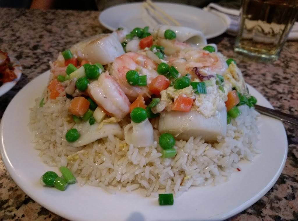 Golden Buddha Restaurant | restaurant | 1905 Clairmont Rd, Decatur, GA 30033, USA | 4046335252 OR +1 404-633-5252