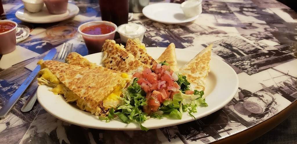 Yankee Boy Restaurant | restaurant | 5026 US-131, South Boardman, MI 49680, USA | 2313692821 OR +1 231-369-2821