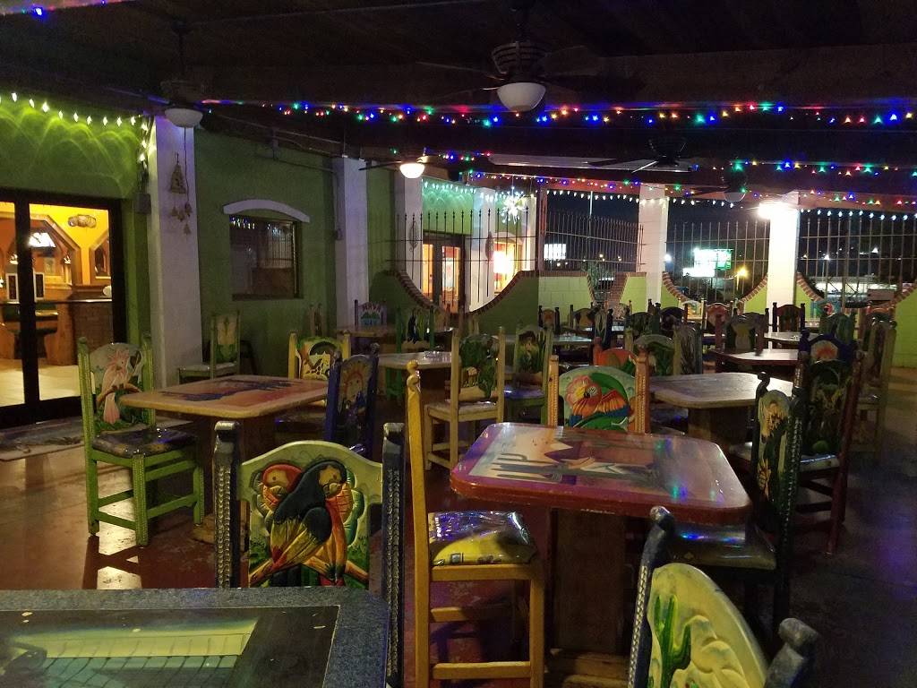 Los Tres Magueyes | restaurant | 2818 Riverside Dr, Danville, VA 24540, USA | 4347920601 OR +1 434-792-0601