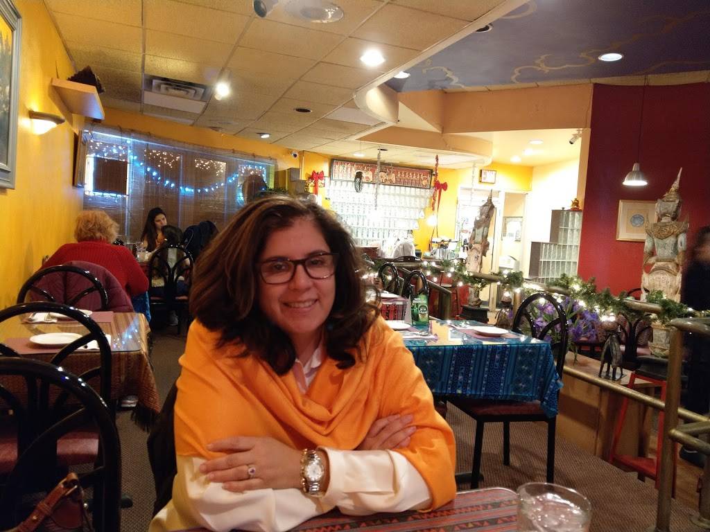 Siam Square | restaurant | 564 Kappock St, Bronx, NY 10463, USA | 7184328200 OR +1 718-432-8200