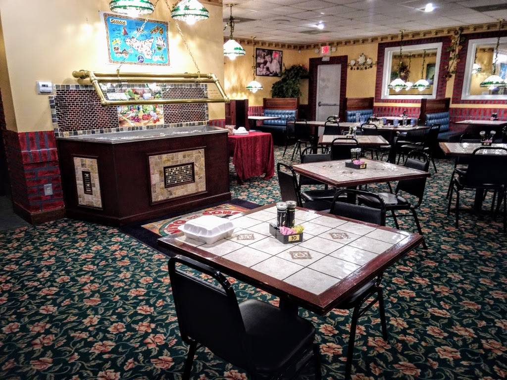 Vito & Sons Italian Restaurant and Pizzeria | restaurant | 812 E Memorial Dr, Ahoskie, NC 27910, USA | 2523322000 OR +1 252-332-2000