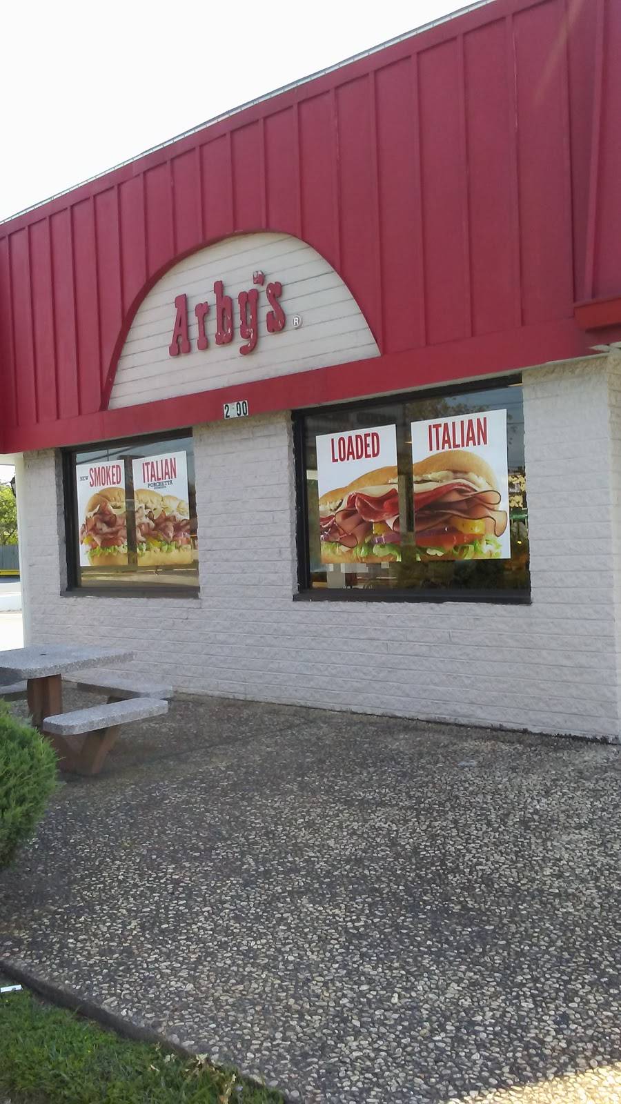 Arbys | restaurant | 2500 Memorial Ave, Lynchburg, VA 24501, USA | 4348467596 OR +1 434-846-7596