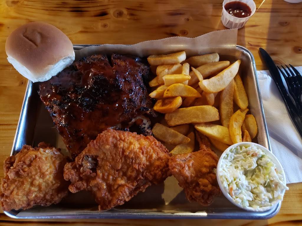 Zukins Rib Shack | restaurant | 33897 Five Mile Road, Livonia, MI 48154, USA | 7342617427 OR +1 734-261-7427