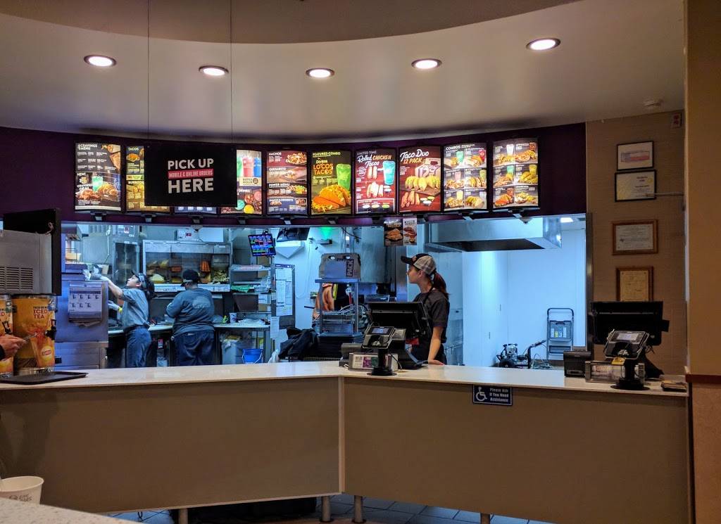 Taco Bell | meal takeaway | 381 W TX-303 Spur, Grand Prairie, TX 75051, USA | 9722636061 OR +1 972-263-6061
