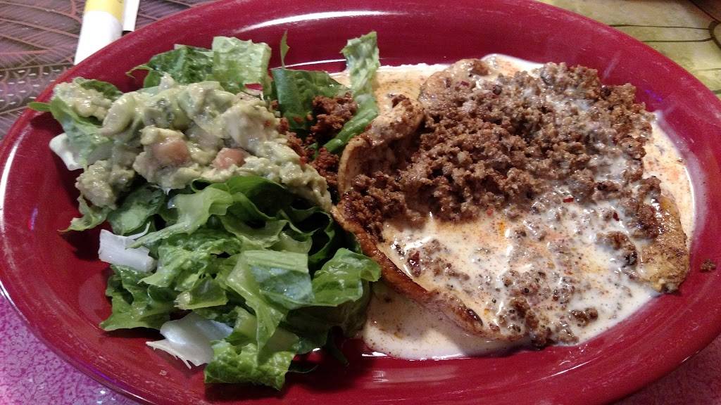 Sergio Mexican Bar & Grill | restaurant | 1330 W McCord St, Centralia, IL 62801, USA | 6185335801 OR +1 618-533-5801