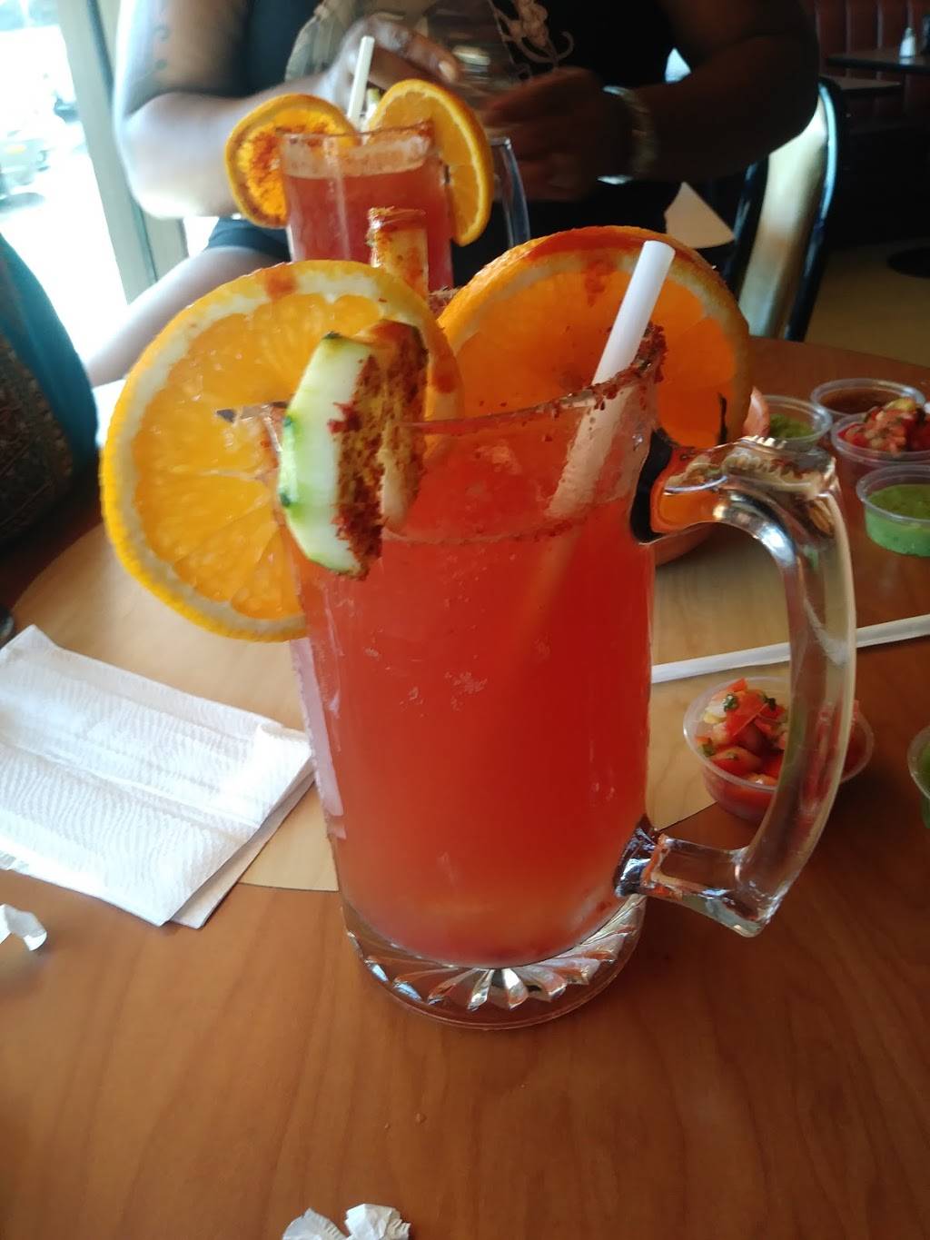 Taqueria Jalapenos y Pupuseria | restaurant | 107 Leonard St, Santa Cruz, CA 95060, USA | 8314666565 OR +1 831-466-6565