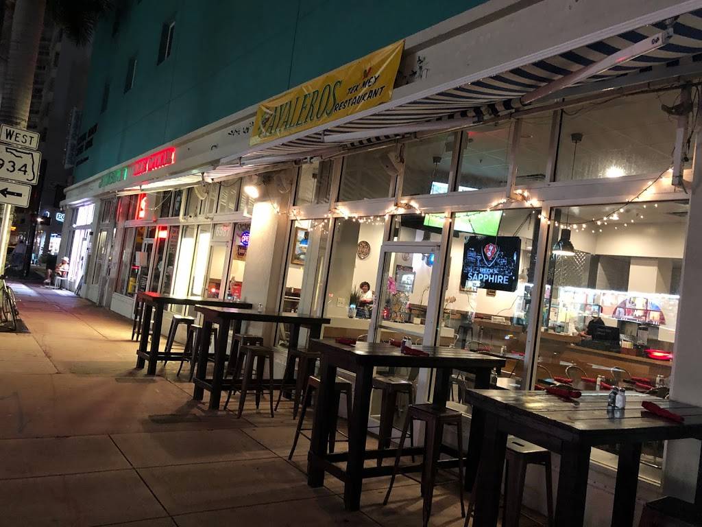 Ayaleros Tex Mex Cuisine | restaurant | 6987 Collins Ave, Miami Beach, FL 33141, USA | 3054564446 OR +1 305-456-4446