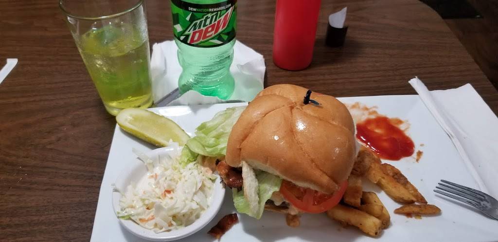 Sotelos Pizza & Restaurant | restaurant | 565 Salmon Brook St, Granby, CT 06035, USA | 8604133466 OR +1 860-413-3466