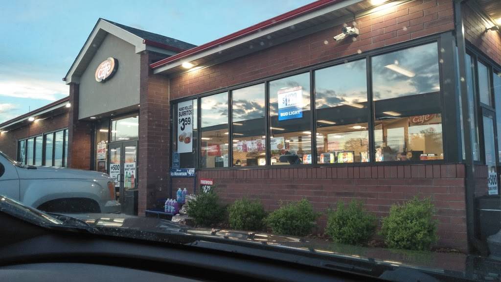 Speedy Café | restaurant | 1261 S Lowry St, Smyrna, TN 37167, USA | 6152201159 OR +1 615-220-1159