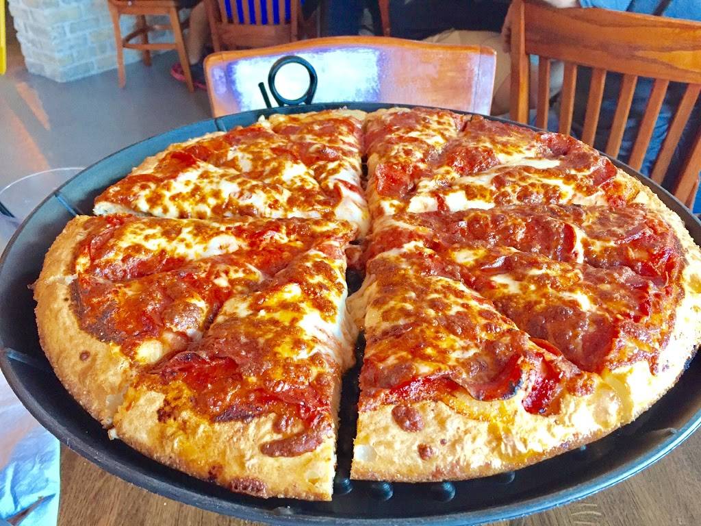 Spankys Homemade Pizza & Bar | restaurant | 4010 Spencer Hwy, Pasadena, TX 77504, USA | 8328308034 OR +1 832-830-8034