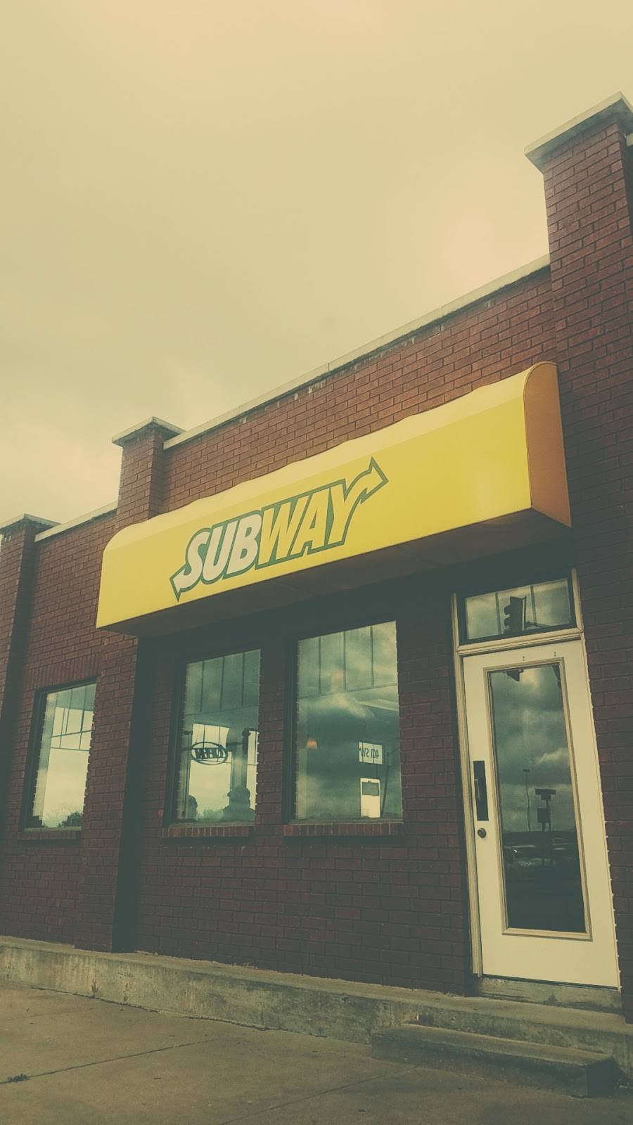 Subway | restaurant | 401 SW C Ave, Lawton, OK 73501, USA | 5805811289 OR +1 580-581-1289