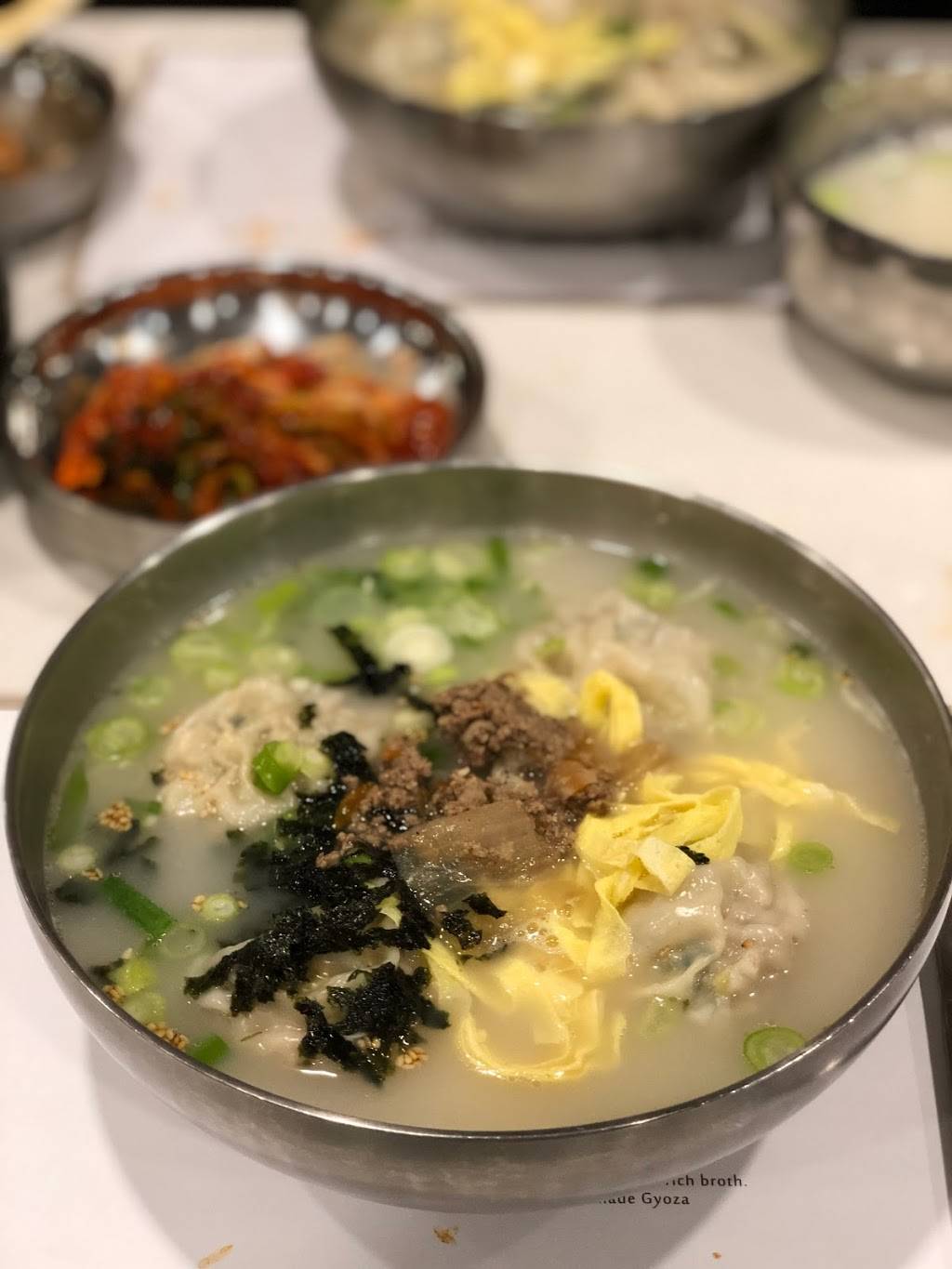 Myeongdong Gyoza Kalguksu | restaurant | 7117 Bathurst St Unit 106, Thornhill, ON L4J 2J6, Canada | 9055973911 OR +1 905-597-3911