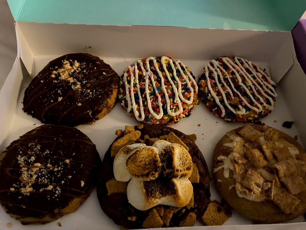 Night Owl Cookies | restaurant | 13505 Biscayne Blvd, North Miami Beach, FL 33181, USA | 7865659125 OR +1 786-565-9125