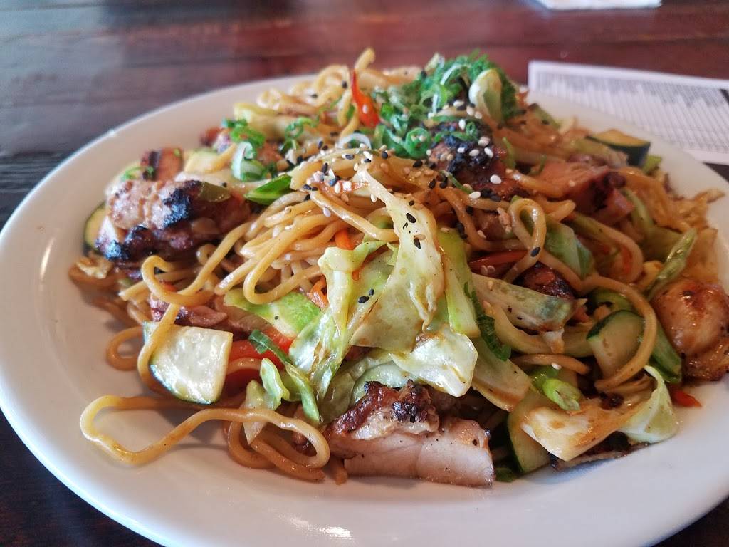 MIKKO SUSHI | restaurant | 330 Main St, Vista, CA 92084, USA | 7608428001 OR +1 760-842-8001