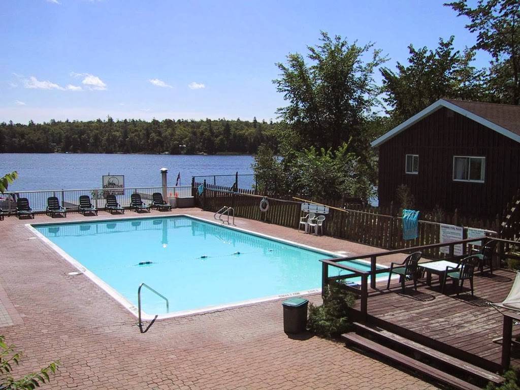 Cedar Cove Resort | restaurant | 100 Cedar Cove Rd, White Lake, ON K0A 3L0, Canada | 6136233133 OR +1 613-623-3133