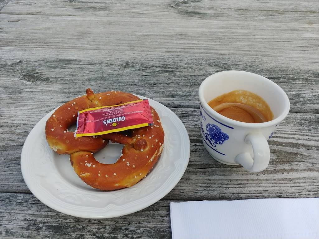 Trapp Kaffeehaus | cafe | 700 Trapp Hill Rd, Stowe, VT 05672, USA | 8022535705 OR +1 802-253-5705