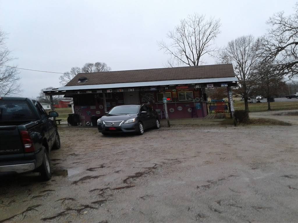 Junk Yard Burgers | restaurant | 1393 N Main St, Guntown, MS 38849, USA | 6623483425 OR +1 662-348-3425