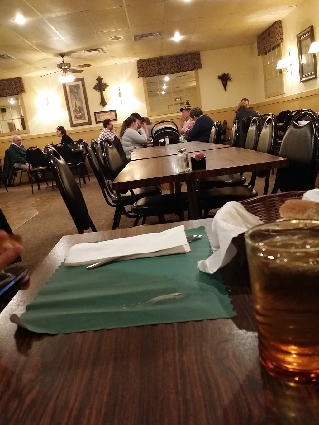 Monarch Steak House & Lounge | night club | 431 Renner Rd, Sioux Falls, SD 57104, USA | 6053322681 OR +1 605-332-2681