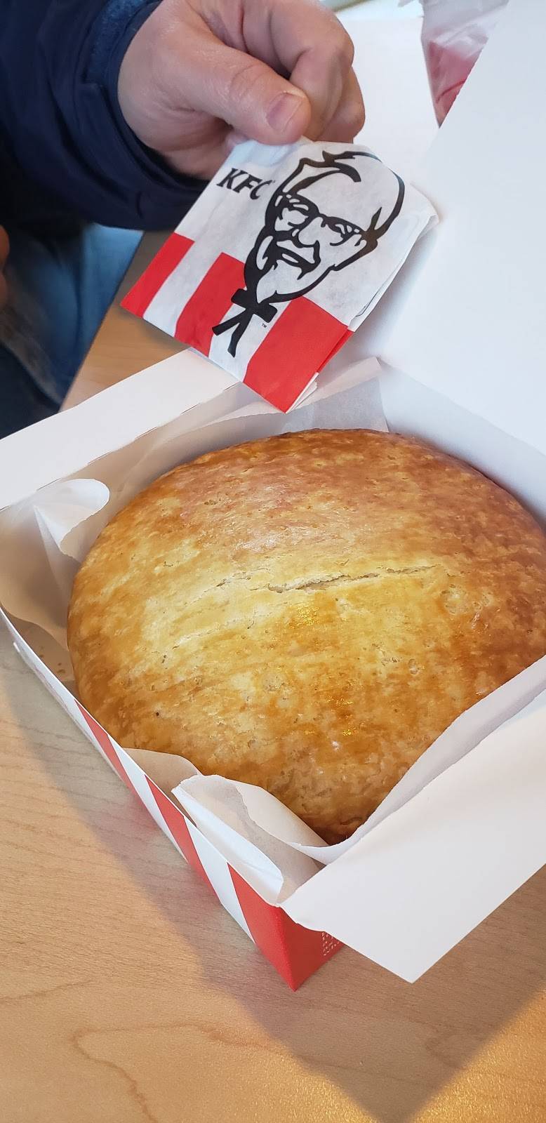 KFC | restaurant | 315 W University Dr, Denton, TX 76201, USA | 9402207438 OR +1 940-220-7438