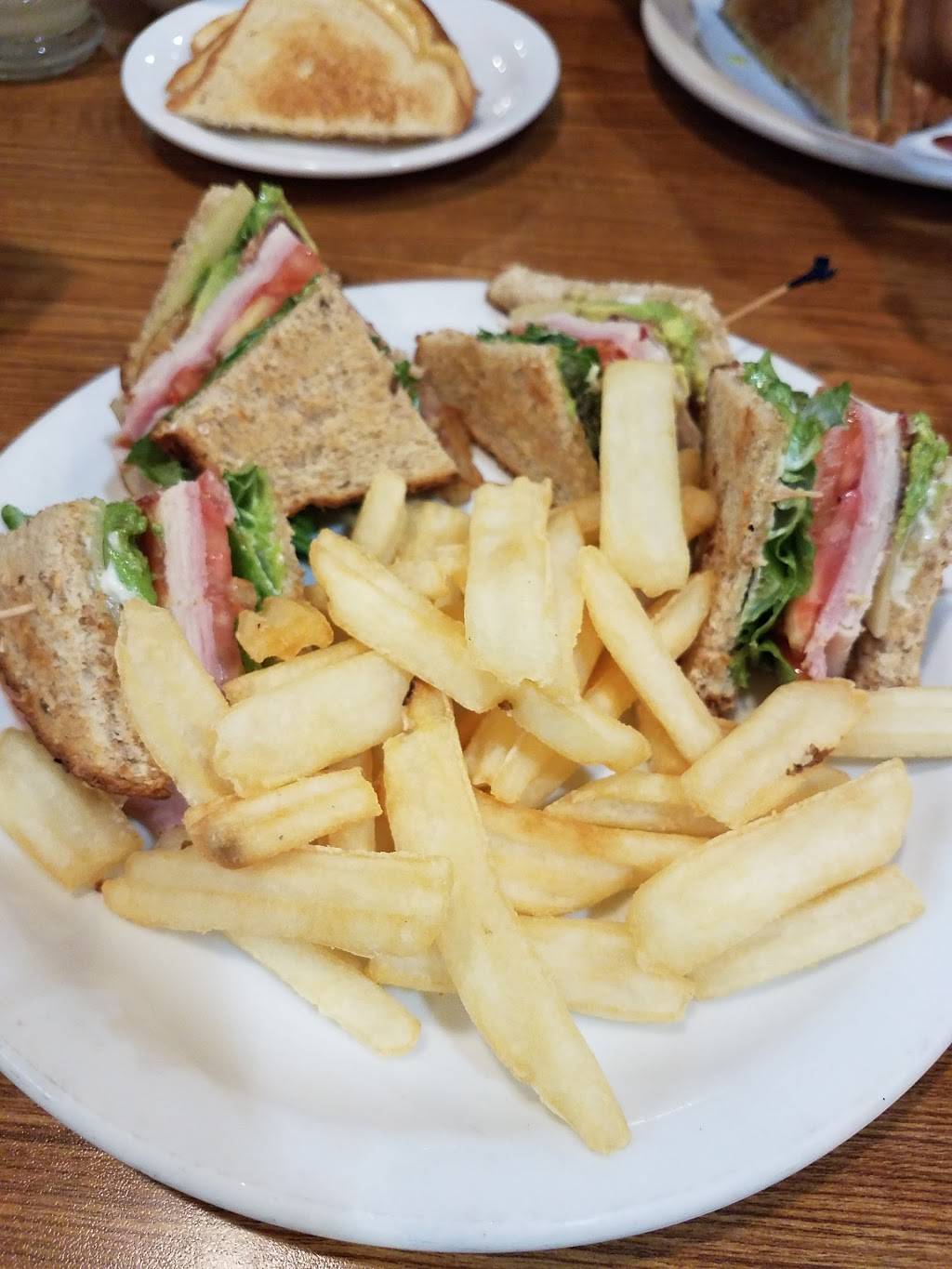 Dennys | restaurant | 10445 Atlantic Blvd, Jacksonville, FL 32225, USA | 9049280169 OR +1 904-928-0169