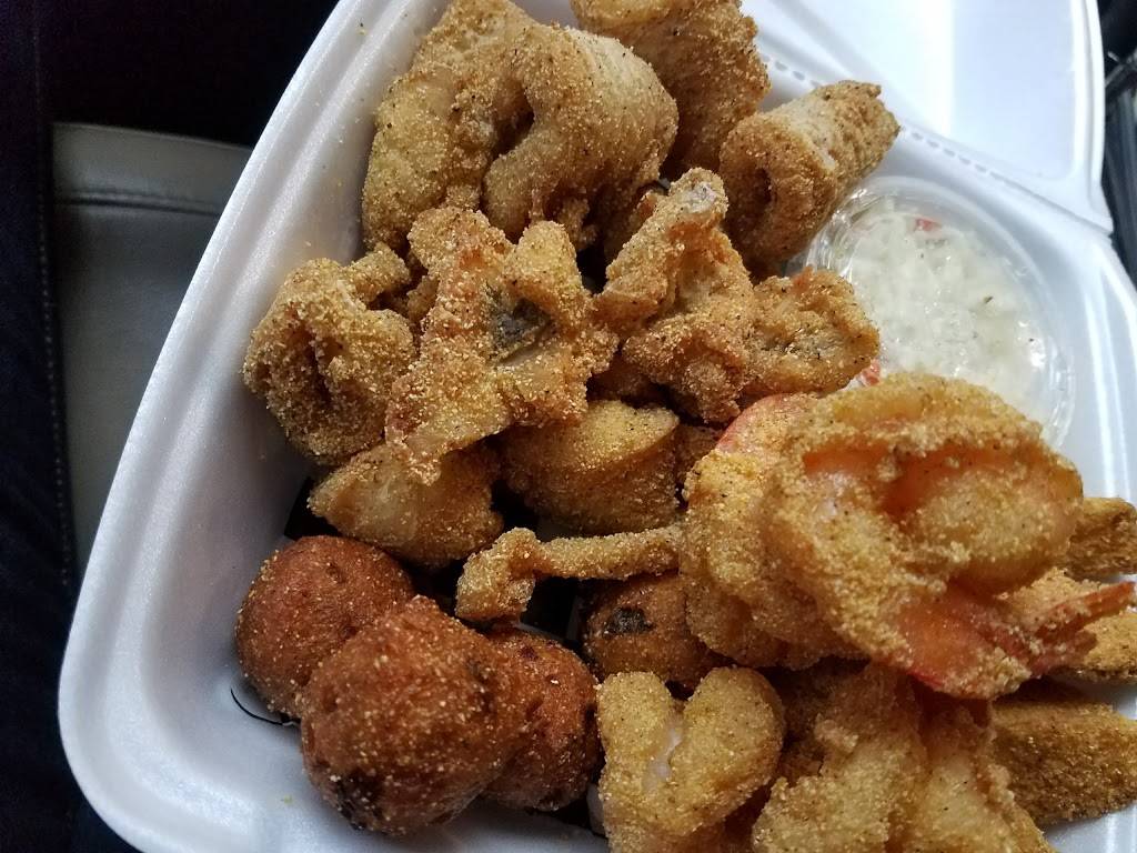 Bobs Fish & Seafood | restaurant | 3340 N Kelley Ave, Oklahoma City, OK 73111, USA | 4054247380 OR +1 405-424-7380