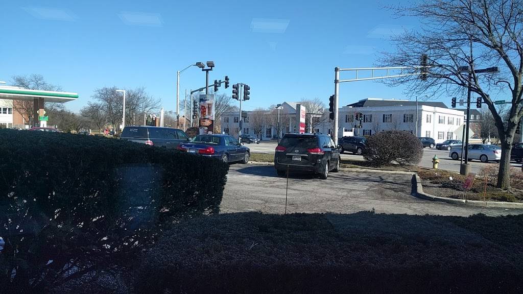 Dunkin Donuts | cafe | 150 E Ogden Ave, Hinsdale, IL 60521, USA | 6303259191 OR +1 630-325-9191