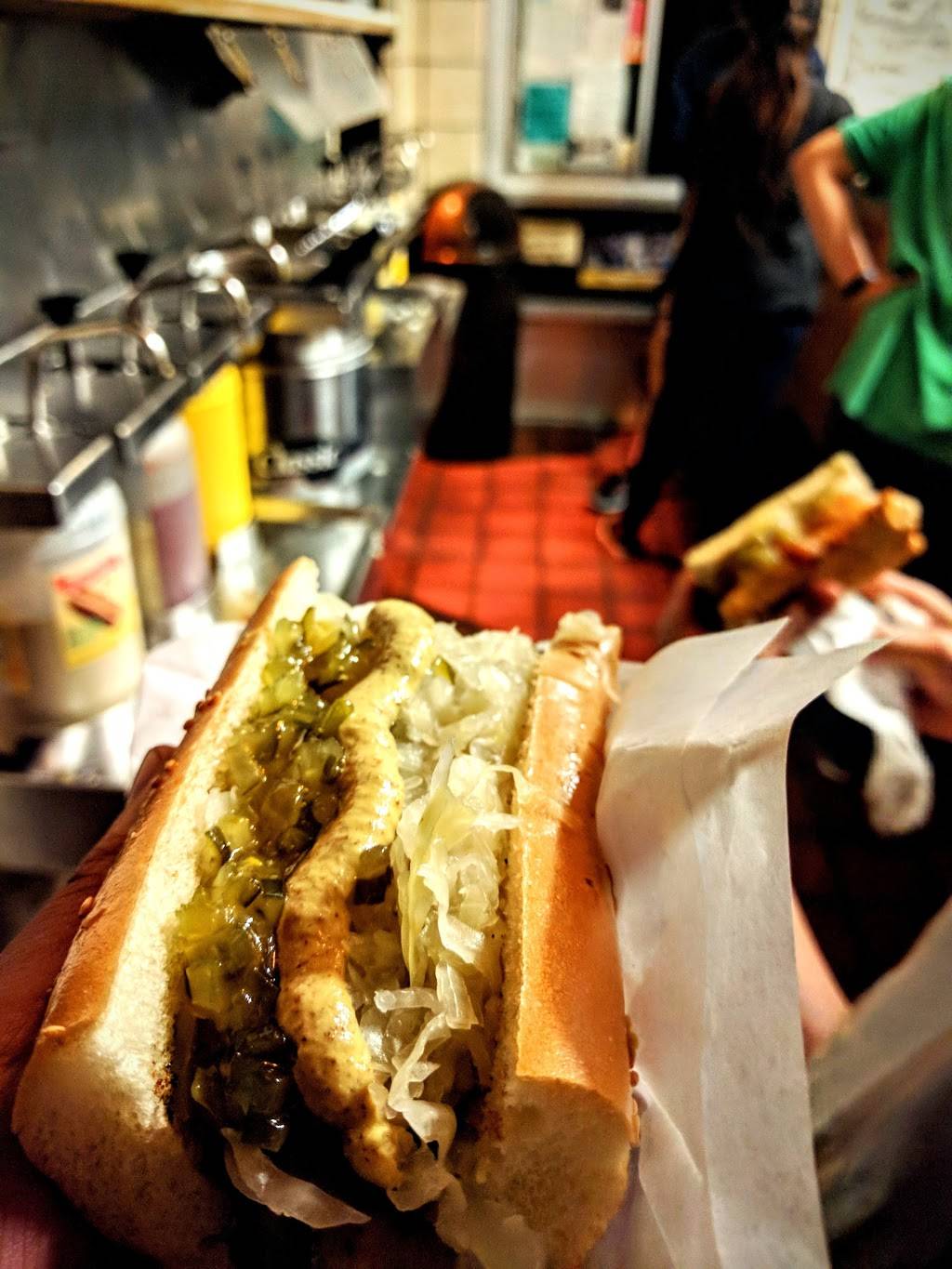 Top Dog | meal takeaway | 2534 Durant Ave, Berkeley, CA 94704, USA | 5108437250 OR +1 510-843-7250