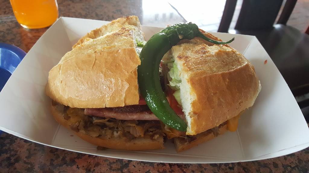 Tortas Las Tortugas | restaurant | 235 Centre St, Dallas, TX 75208, USA | 2149435669 OR +1 214-943-5669