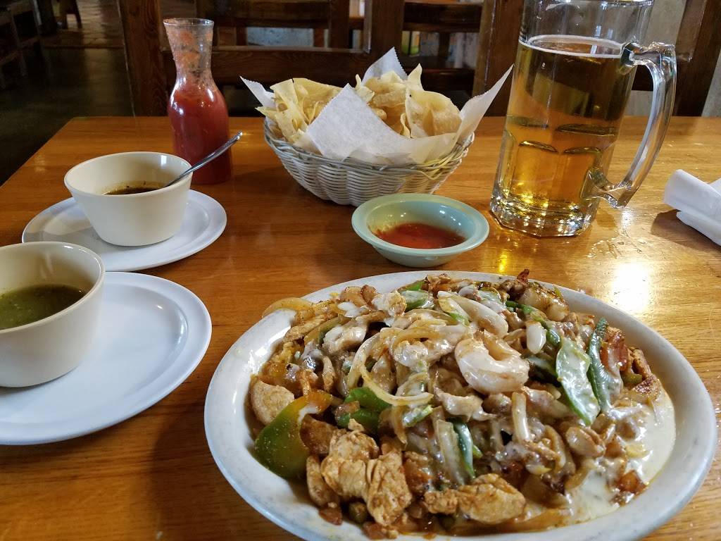 El Acapulco Mexican Restaurant | restaurant | 202 S Mt Auburn Rd, Cape Girardeau, MO 63703, USA | 5733321465 OR +1 573-332-1465