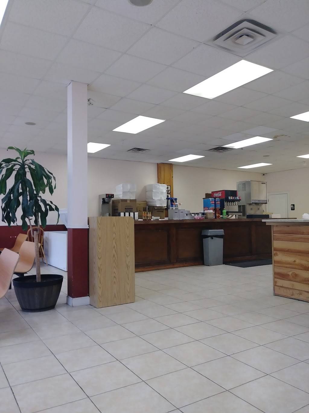 Johns Seafood & Poboy | restaurant | 305 S Burnside Ave, Gonzales, LA 70737, USA | 2256448728 OR +1 225-644-8728